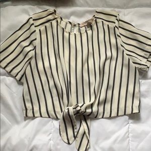 Black and white stripped crop top